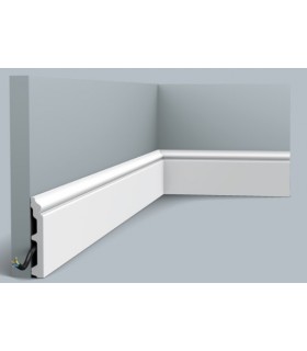 Plinthe mur et plafond Orac SX173 200 cm