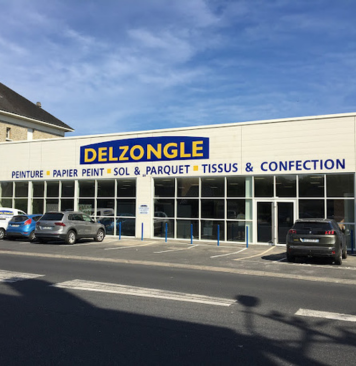 Devanture Delzongle Brive papiers peints, sols, peintures