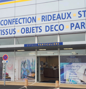 Devanture magasin peinture, sol, papier peint, Delzongle Angoulême